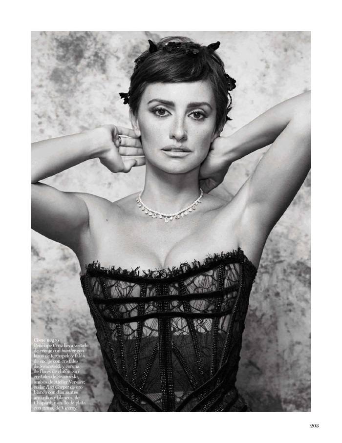 Pen&eacute;lope Cruz @ Vogue Espa&ntilde;a September 2015