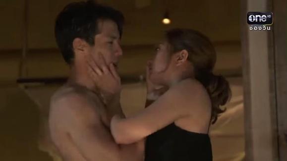 เลิฟซีนแน่น - จัดรักวิวาห์ลวง