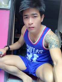 เลียแป๊บนะ