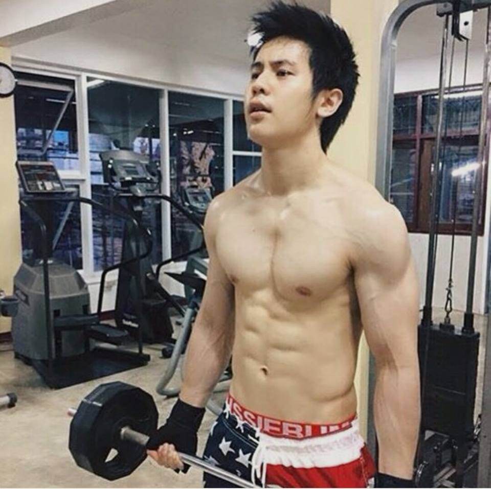 ถอดขนาดนี้ ไม่เลียได้ไง??