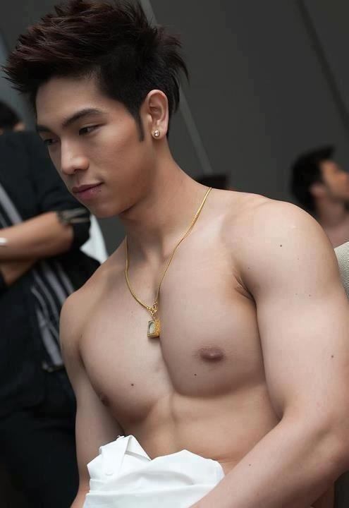 ถอดขนาดนี้ ไม่เลียได้ไง??
