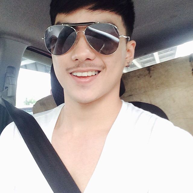 นาย Jayson หนุ่มหน้าใสหุ่นล่ำ