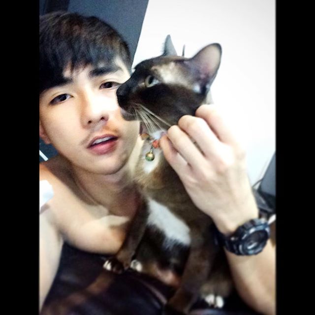 นาย Jayson หนุ่มหน้าใสหุ่นล่ำ