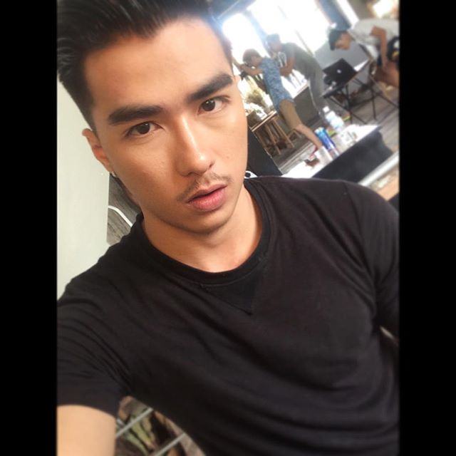 นาย Jayson หนุ่มหน้าใสหุ่นล่ำ