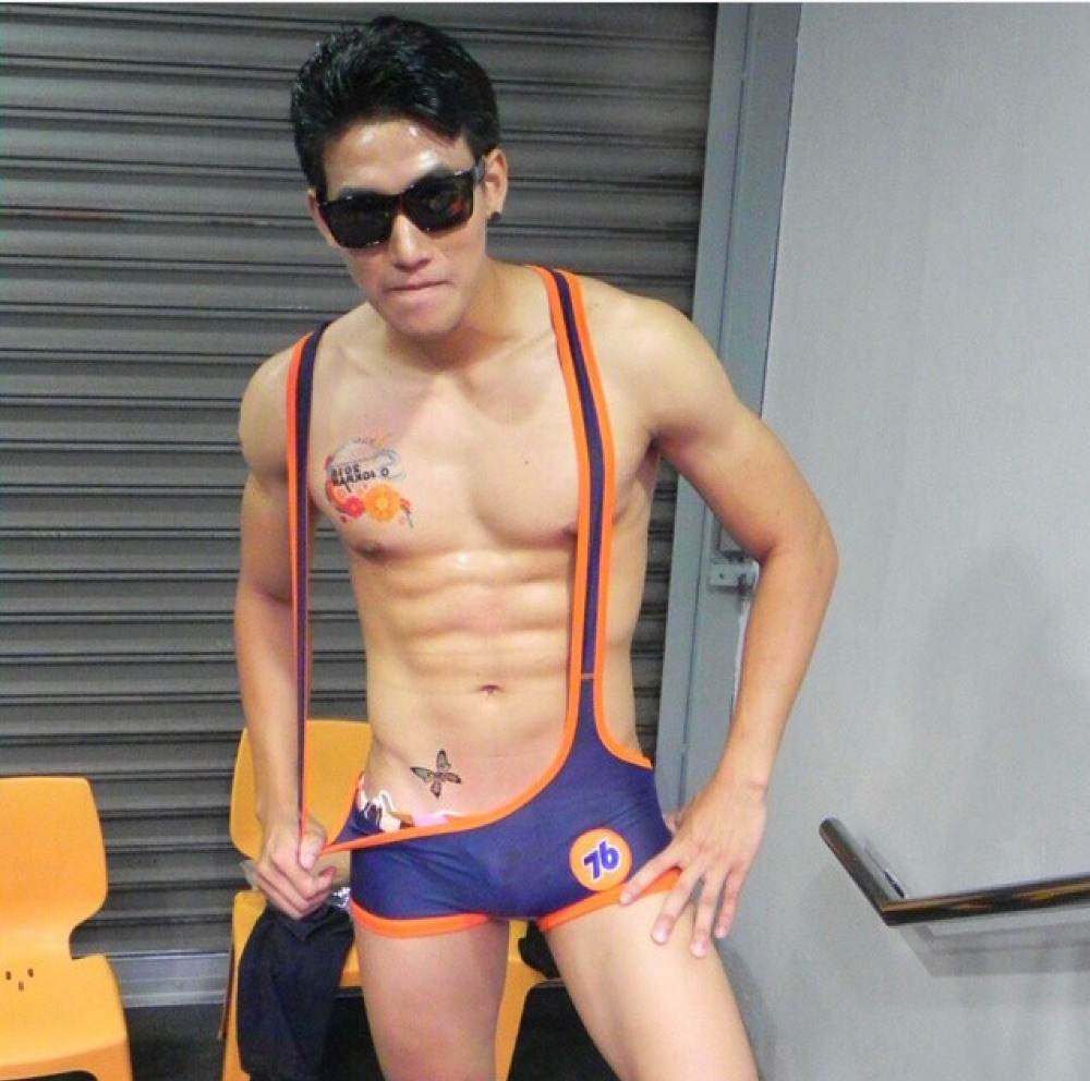 นายบัส หล่อ เซ็กซี่ ขยี้ใจ