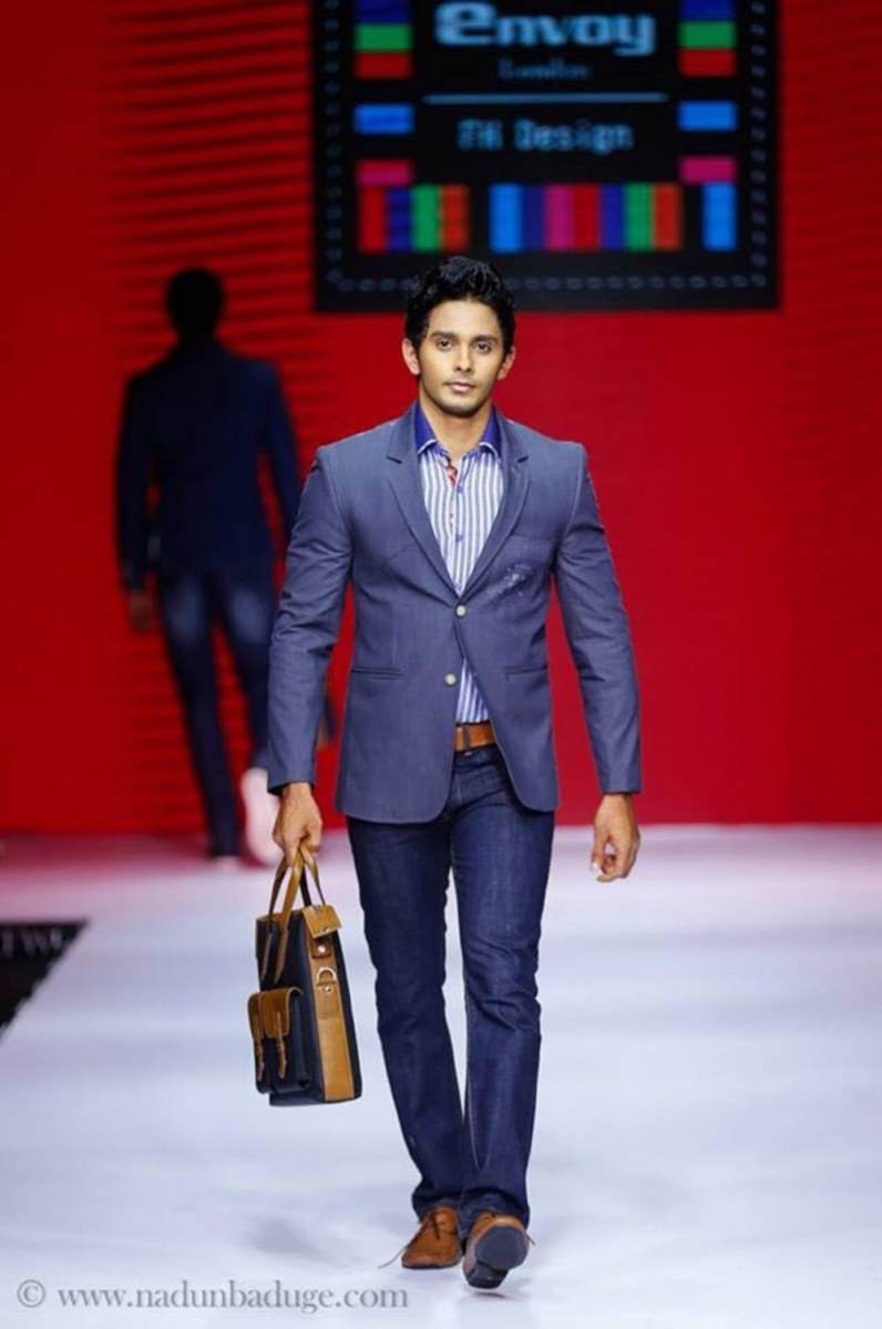 หนุ่มศรีลังกาAngelo Barnes