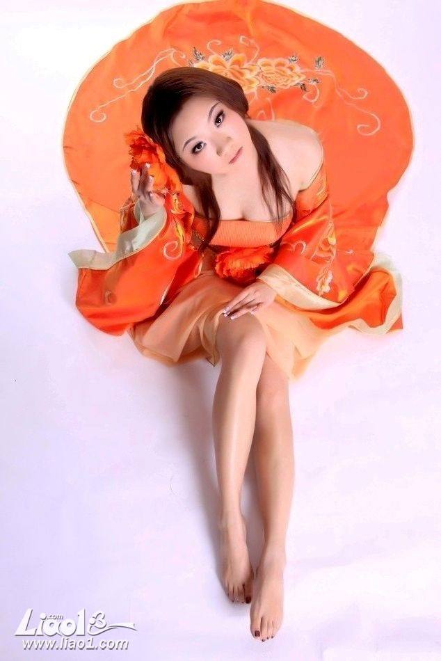 สาวจีนถ่ายแบบ เซ็กซี่ part 150