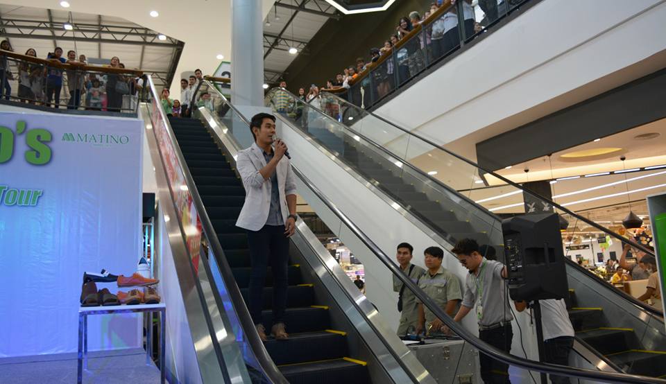 อ๋อม อรรคพันธ์ ณ โรบินสันบุรีรัมย์