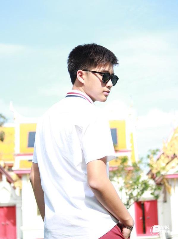 แบงค์ THEEWARA PANYATARA หนุ่มหล่อหน้าใสจาก Lovesick2 และ The School the series