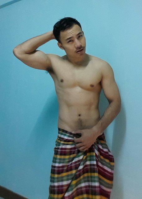เลียแบบบ้านๆ