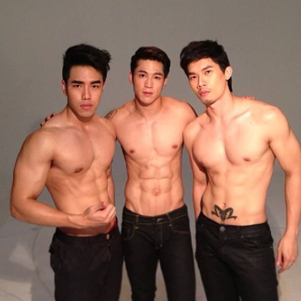 จะเลียให้ดิ้น