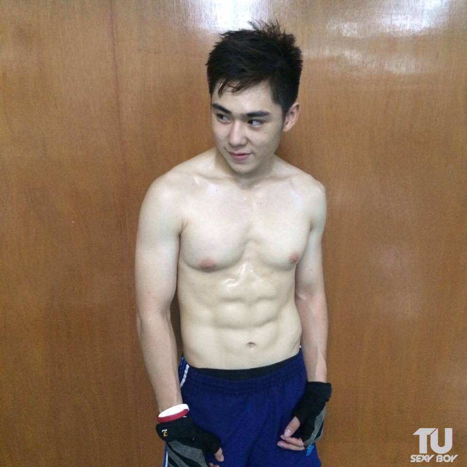 จะเลียให้ดิ้น