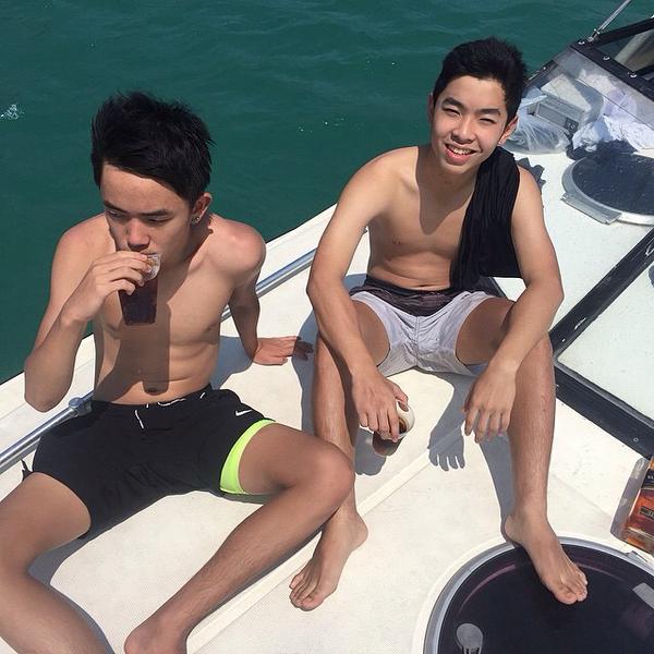 แวะฟินระหว่างงาน อิิ