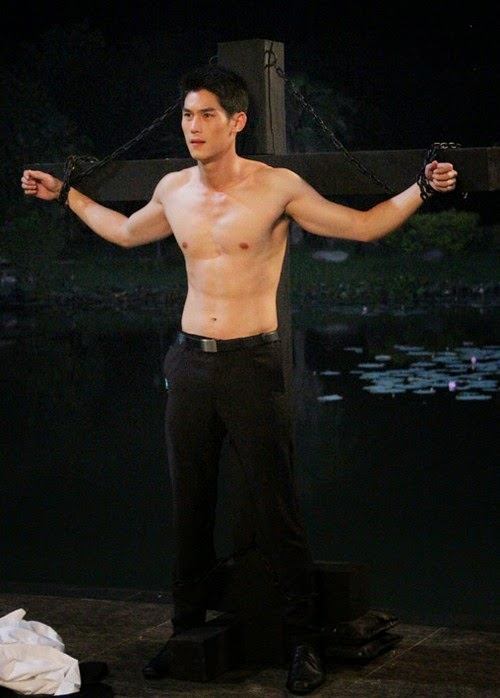 ก่อนเทียงพาเพลิน