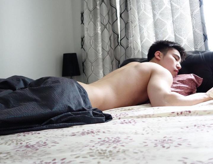 ก่อนเทียงพาเพลิน