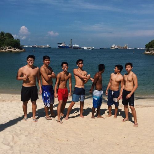 ก่อนเทียงพาเพลิน