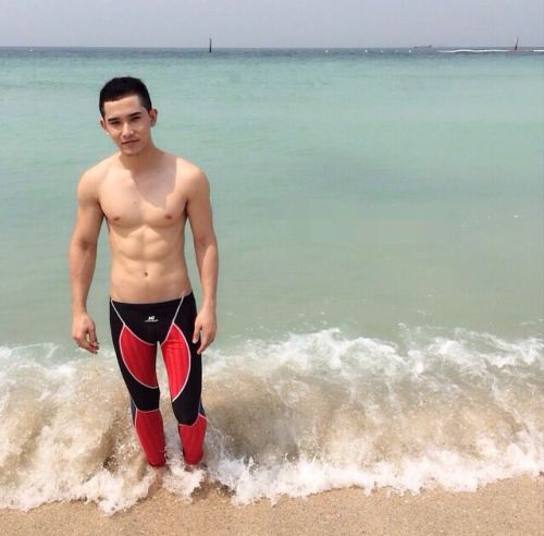 ก่อนเทียงพาเพลิน