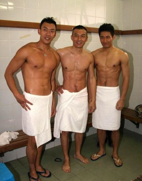 ก่อนเทียงพาเพลิน