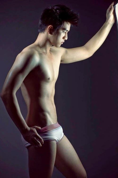 เต็มอิ่ม Philip Huynh
