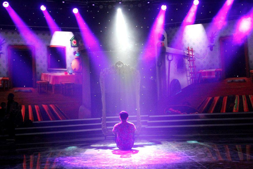 Koolcheng Trịnh Tú Trung - Reality show "Cùng Nhau Toả Sáng" 1st show
