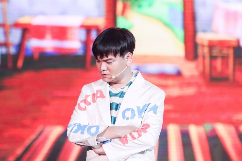 Koolcheng Trịnh Tú Trung - Reality show "Cùng Nhau Toả Sáng" 1st show