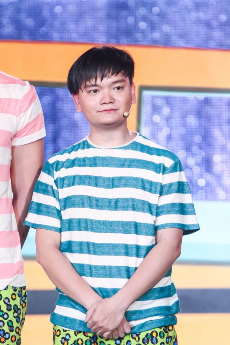 Koolcheng Trịnh Tú Trung - Reality show "Cùng Nhau Toả Sáng" 1st show
