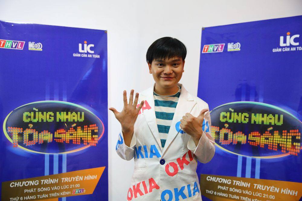 Koolcheng Trịnh Tú Trung - Reality show "Cùng Nhau Toả Sáng" 1st show