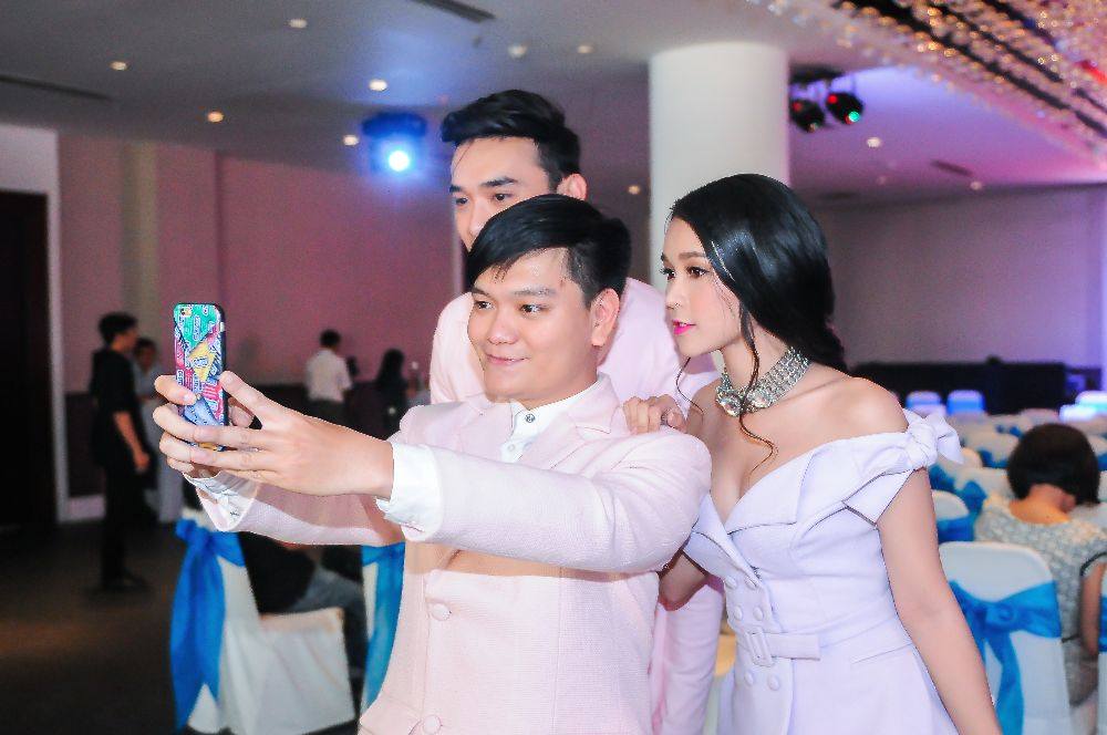 Koolcheng Trịnh T&uacute; Trung - Reality show "C&ugrave;ng Nhau Toả S&aacute;ng" press conf