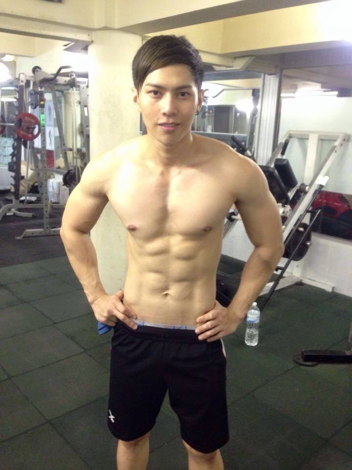 แซบยามเที่ยง