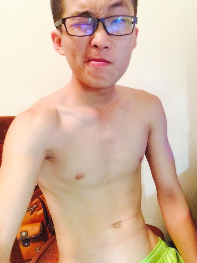 แซบยามเที่ยง