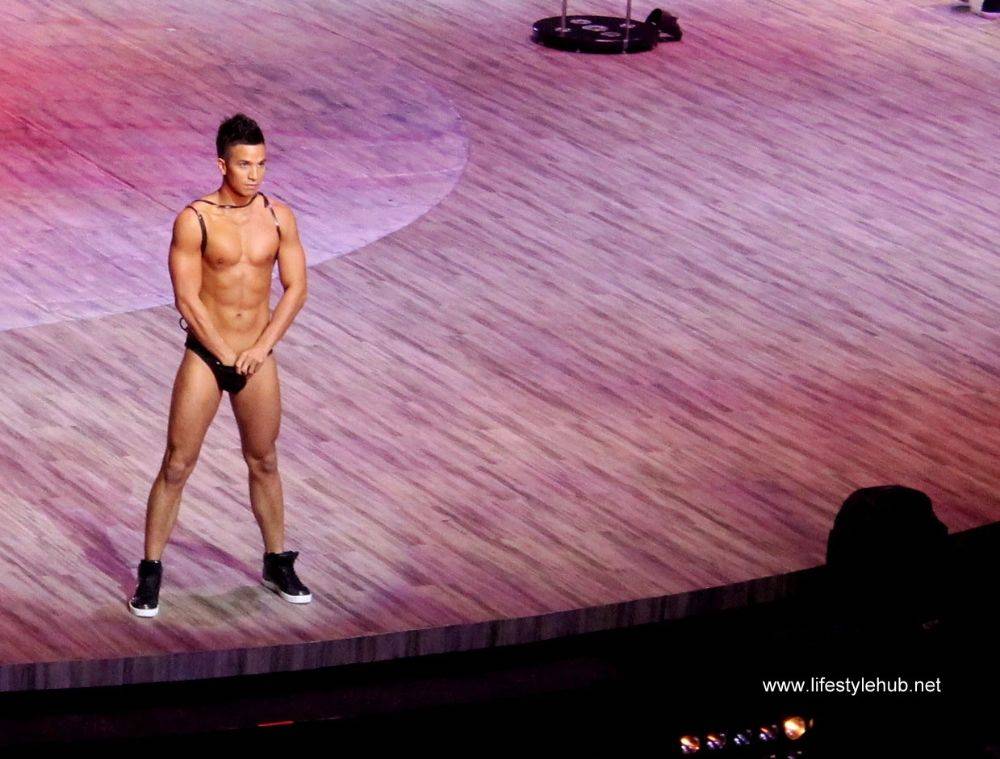 ระรานตา หนุ่มปินส์ตุงๆเตะตา