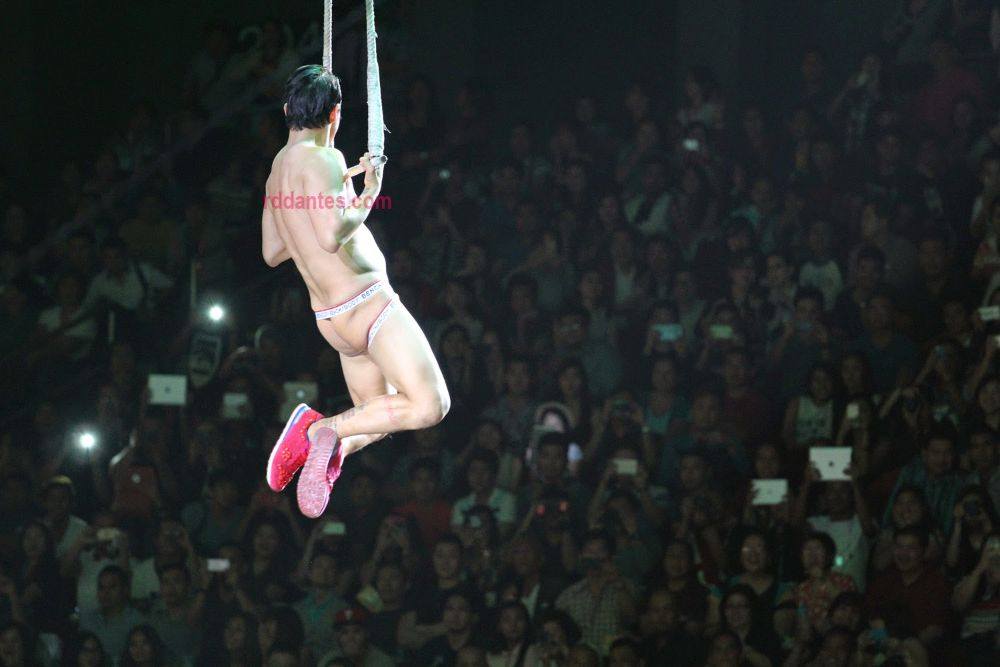 ระรานตา หนุ่มปินส์ตุงๆเตะตา