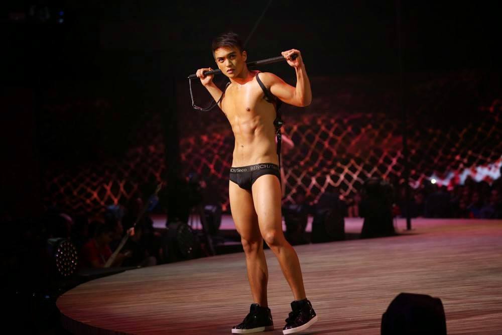ระรานตา หนุ่มปินส์ตุงๆเตะตา