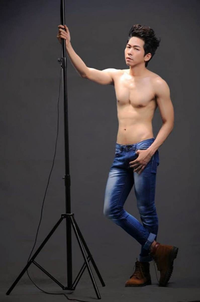 มื้อเที่ยง_