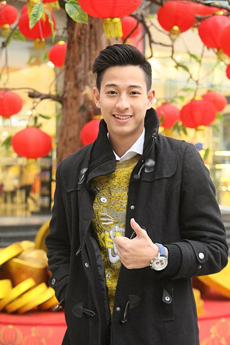 น่ารักน่าใส นักแบดเวียดนาม Pham Hong Nam