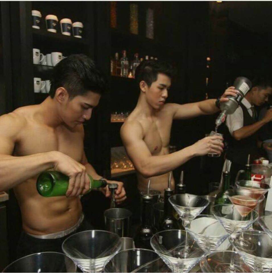 มาๆจะเลียให้ล้ม