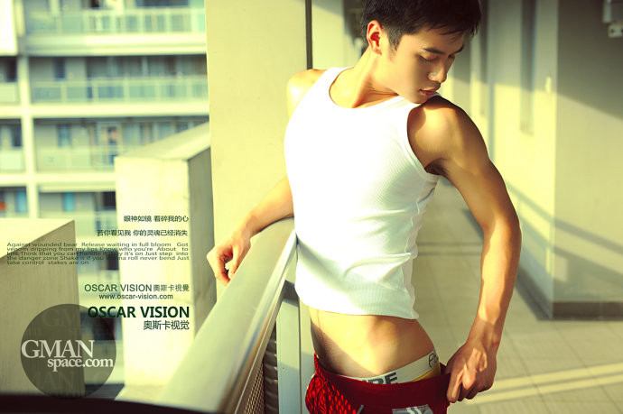 ขาวใสน่าเจี๊ยะ