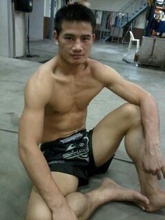 รู้แล้วว่าทำไม หลายคนถึงชอบดูกีฬา (หนุ่มๆ)