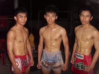 รู้แล้วว่าทำไม หลายคนถึงชอบดูกีฬา (หนุ่มๆ)