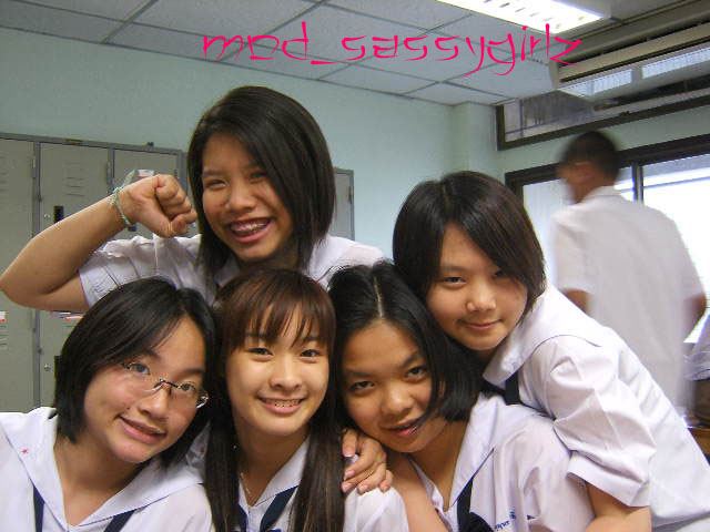 โฟร์-มด ย้อนวันวาน ใสๆ