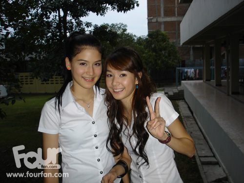 โฟร์-มด ย้อนวันวาน ใสๆ