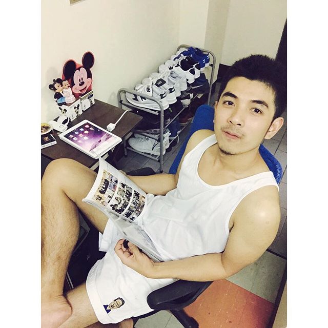 ขาวๆใสๆ นายหนวดเป็นต่อ IG@ TOR5115