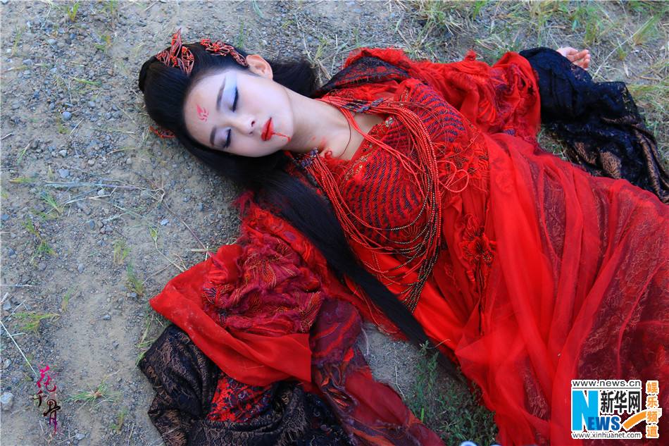 Hua Qian Gu《花千骨》2014 part137