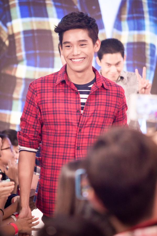บ๊ะเจ้า! "เงิน Lovesick" หล่อขึ้นจริงๆ จำเกือบไม่ได้
