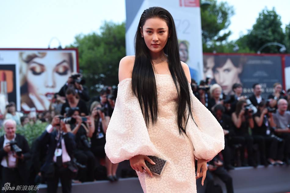 Viann Zhang สวย เจิดจรัส @Venice International Film Festival 2015