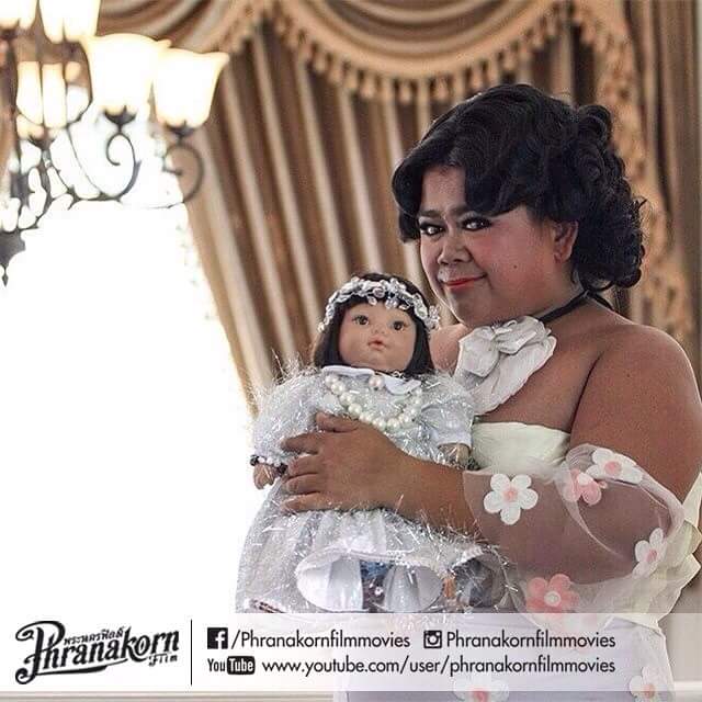 เอิ้กๆๆ!แค่เห็นภาพประกอบก็ฮาแล้ว"หอแต๋วแตก แหกนะคะ"หนังกระเทยหนีผี (20 ต.ค.ในโรงฯ)