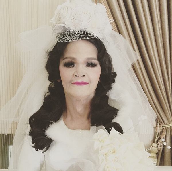 เอิ้กๆๆ!แค่เห็นภาพประกอบก็ฮาแล้ว"หอแต๋วแตก แหกนะคะ"หนังกระเทยหนีผี (20 ต.ค.ในโรงฯ)