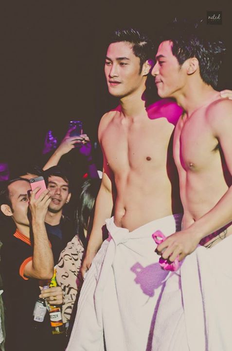 หนุ่ม @It's 3Some thing