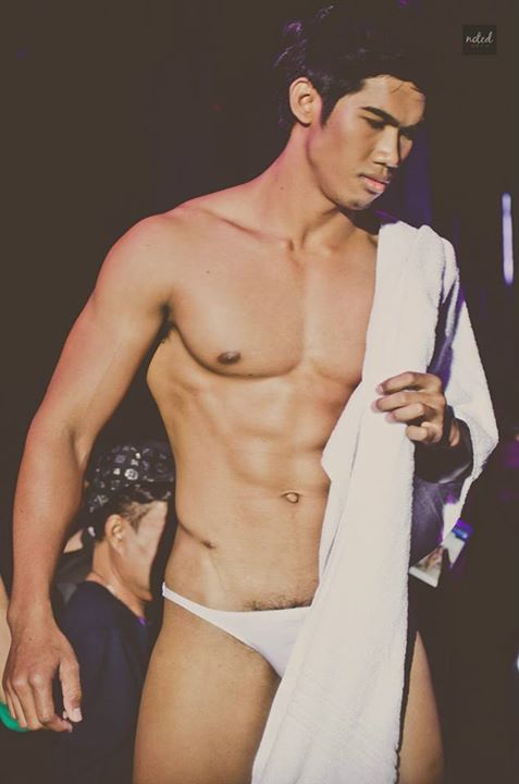หนุ่ม @It's 3Some thing