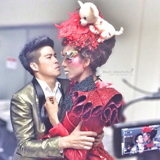 ส่อง IG มาดามมด (ท่องโลกผู้ชายของมาดามมด)